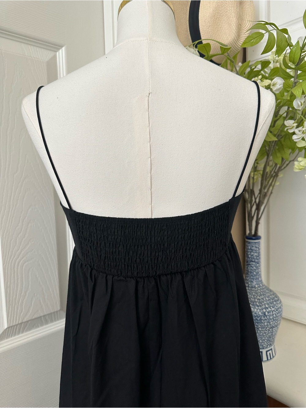 Commense - Black Maxi Dress with White Embroidered Bodice - Picture 5 of 8
